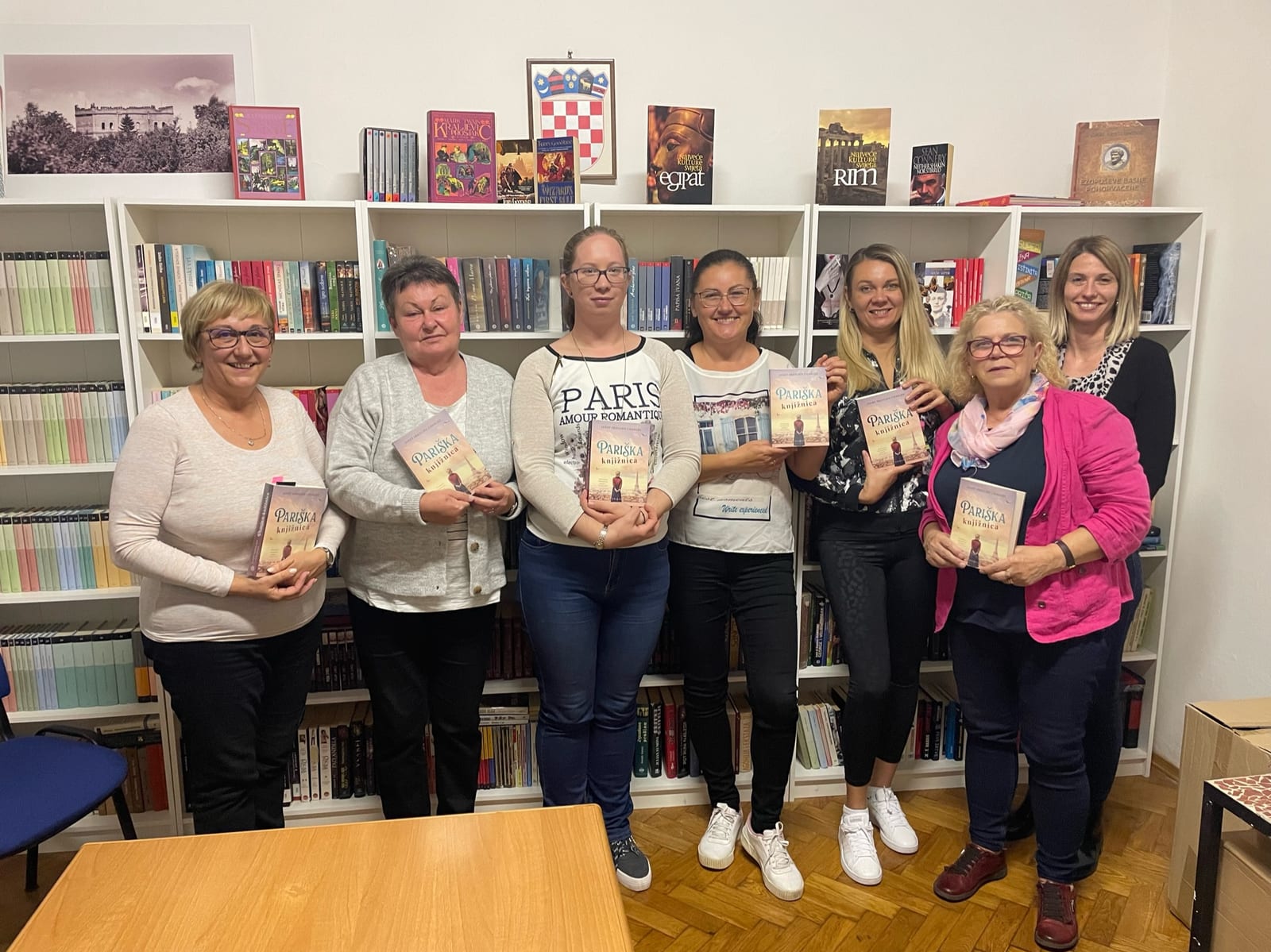 Pariska knjiznica book club
