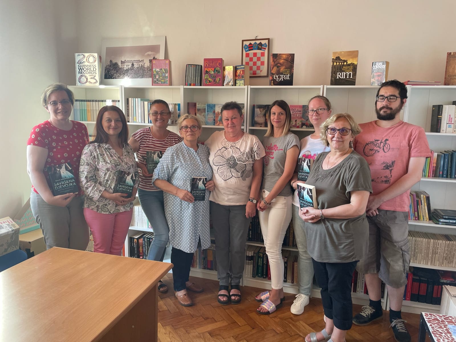Savrsena djevojka book club